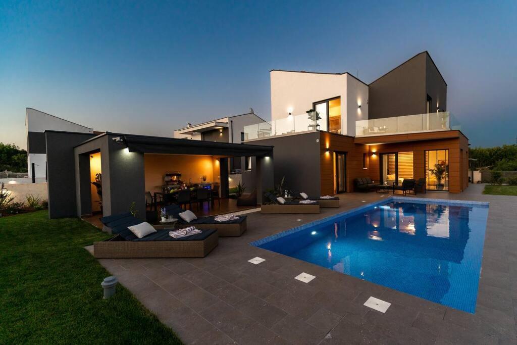 Villa Lila - Sunshine Marcana ภายนอก รูปภาพ