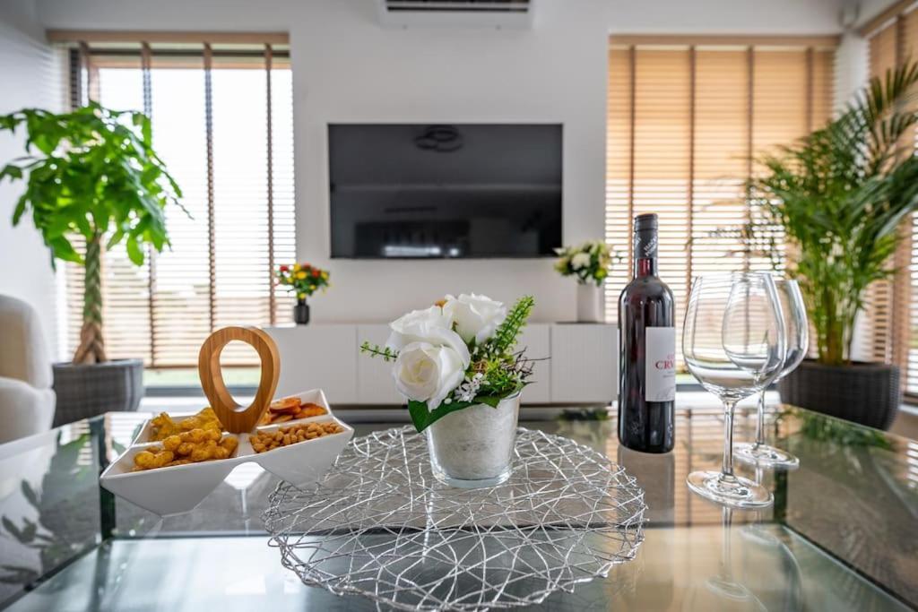 Villa Lila - Sunshine Marcana ภายนอก รูปภาพ