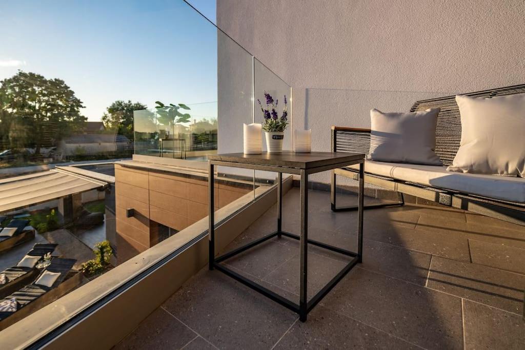 Villa Lila - Sunshine Marcana ภายนอก รูปภาพ