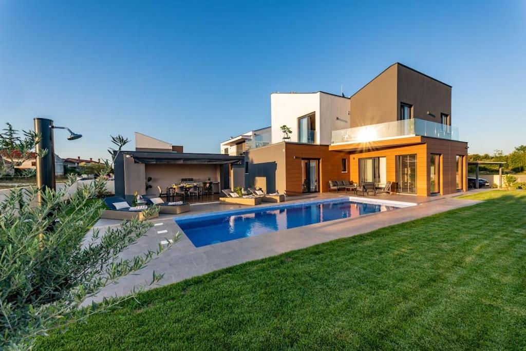 Villa Lila - Sunshine Marcana ภายนอก รูปภาพ