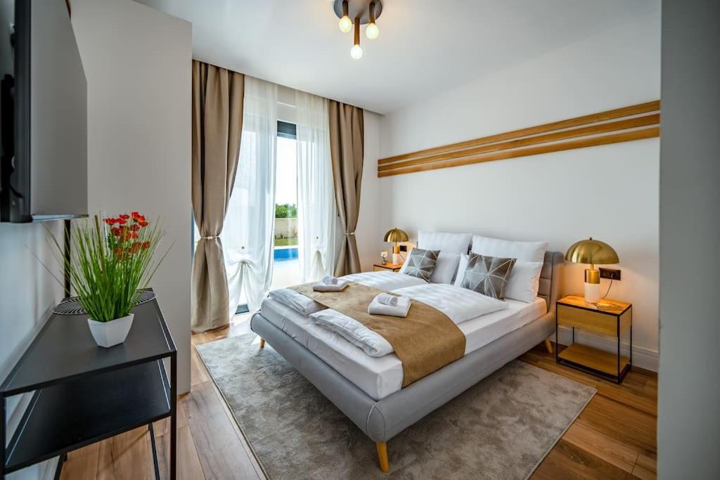 Villa Lila - Sunshine Marcana ภายนอก รูปภาพ